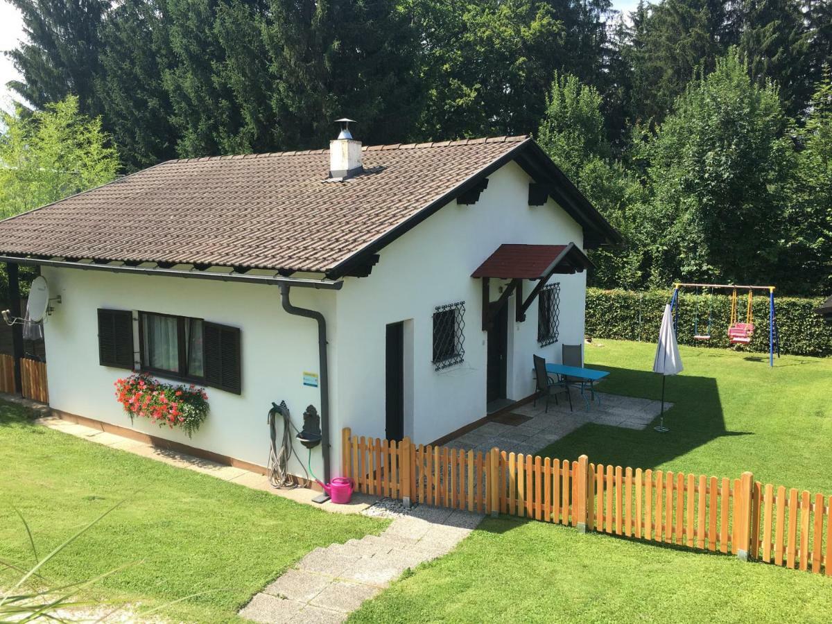 Ferienbungalow Weber Velden am Worthersee Bagian luar foto